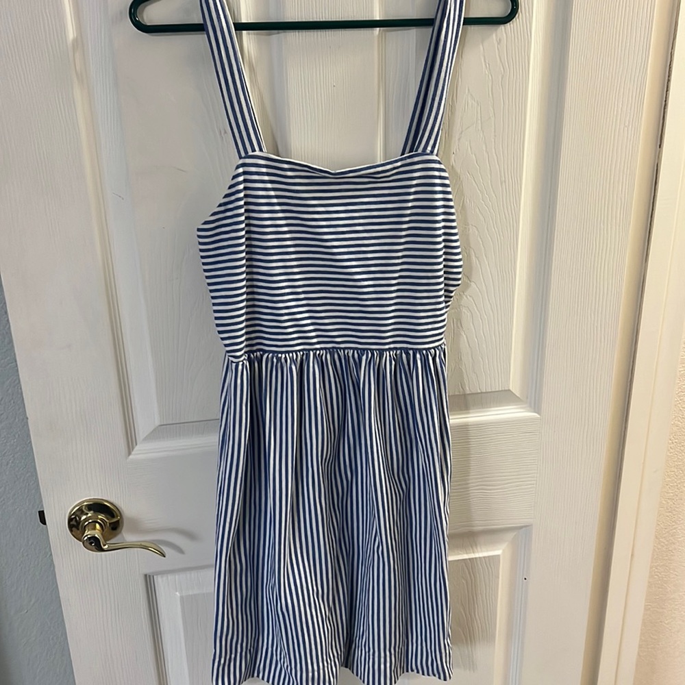 xs striped dress blue and white